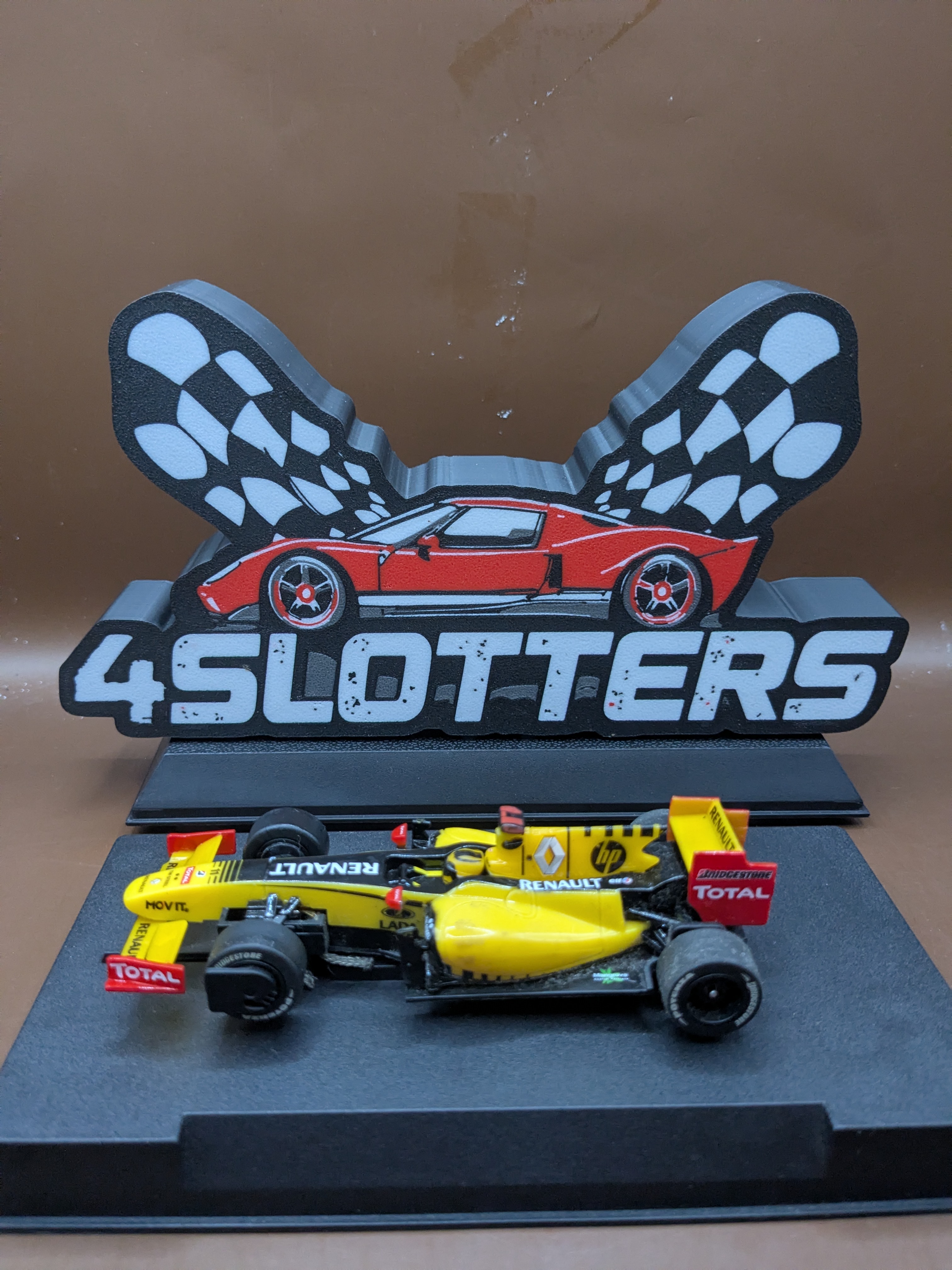 Carrera Go F1 Renault R30 Show Car