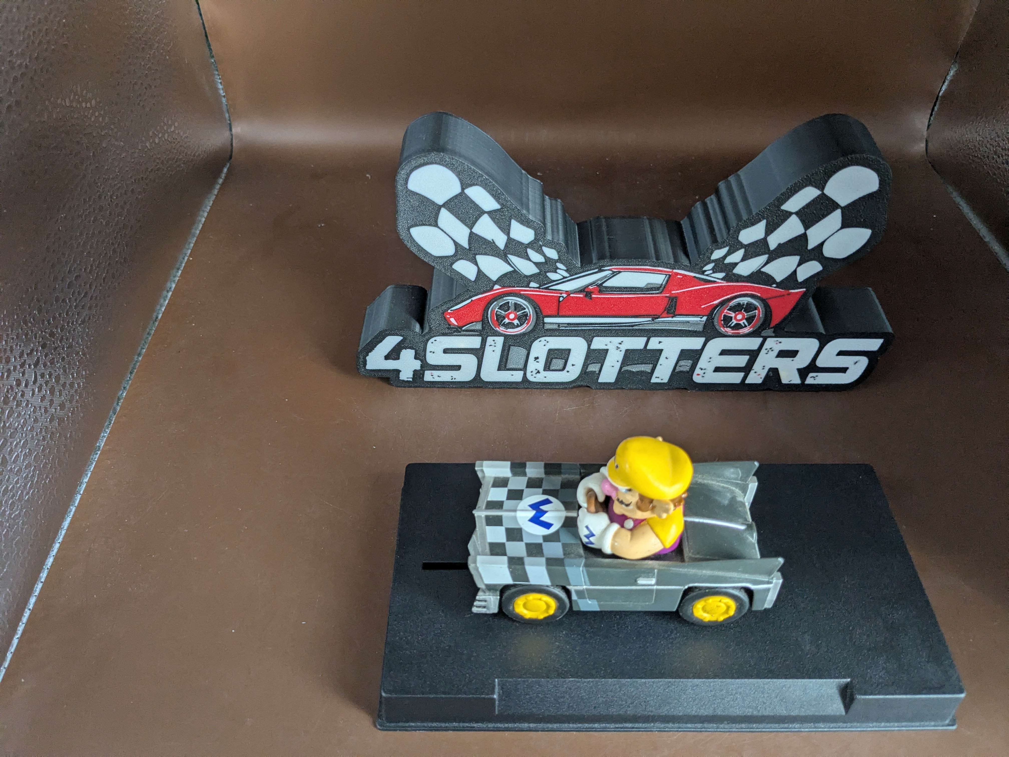 Carrera Go 1/43 Disney/Pixar Cars Wario *USED*